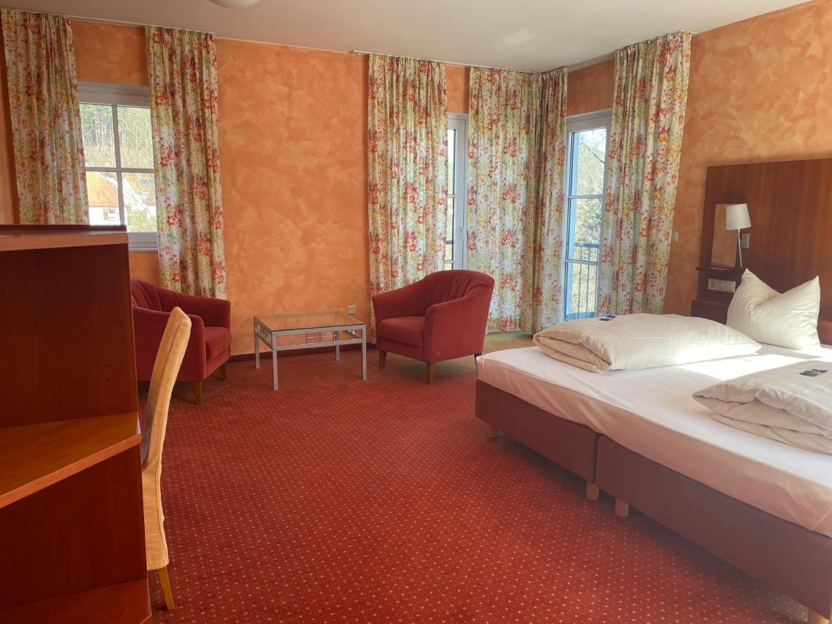 Waldhotel Felsentor Hauenstein Eksteriør billede