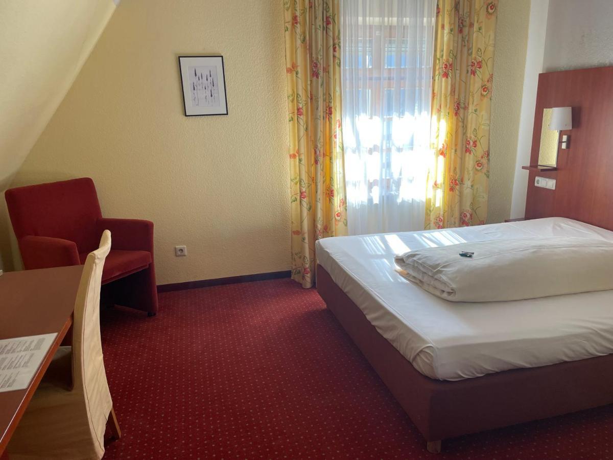 Waldhotel Felsentor Hauenstein Eksteriør billede